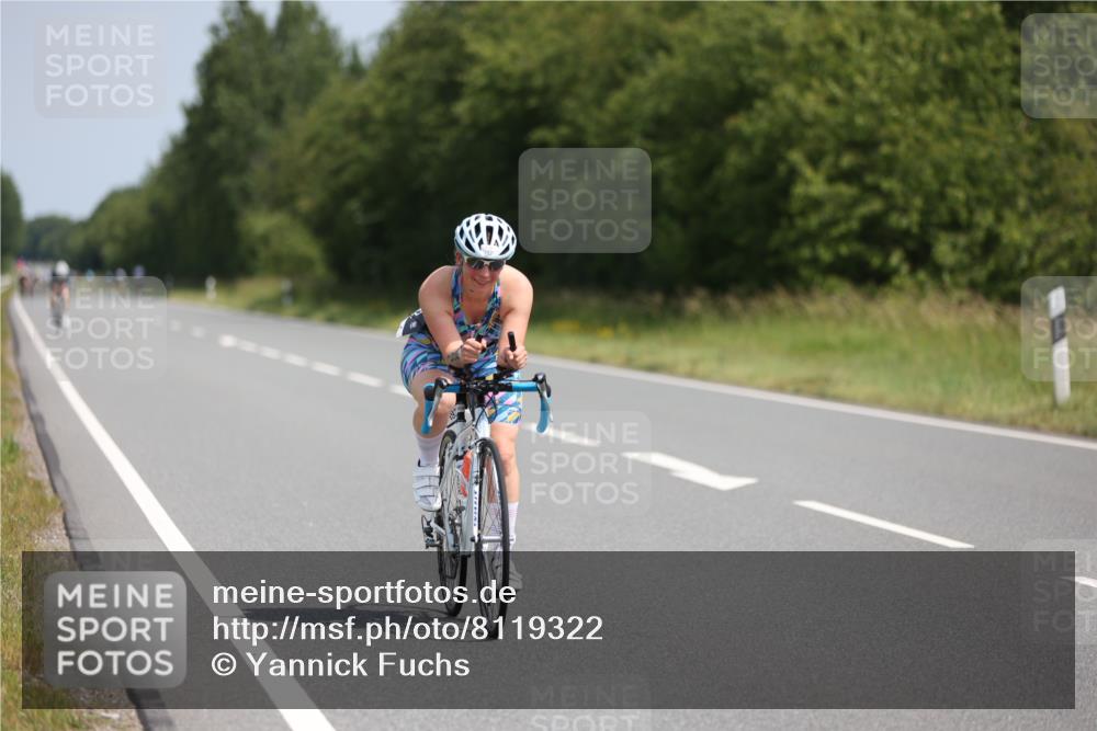 22.06.2025 - Viking Triathlon Yannick Fuchs http://msf.ph/oto/8119322 22.06.2025 11:44:30 Radfahren 24, 85, 114, 192, 228, 383, 552, 603 meine-sportfotos.de