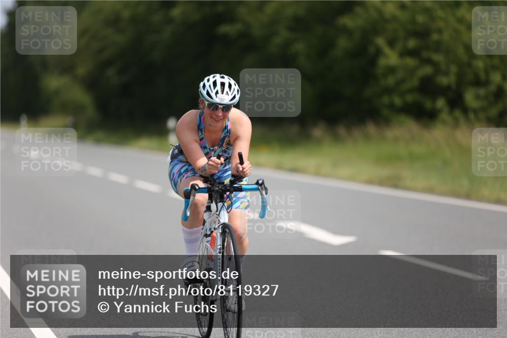 22.06.2025 - Viking Triathlon Yannick Fuchs http://msf.ph/oto/8119327 22.06.2025 11:44:30 Radfahren 24, 85, 114, 192, 228, 383, 552, 603 meine-sportfotos.de