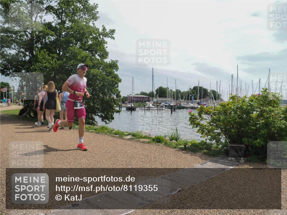 22.06.2025 - Viking Triathlon KatJ http://msf.ph/oto/8119355 22.06.2025 12:57:52 Laufen 287 meine-sportfotos.de