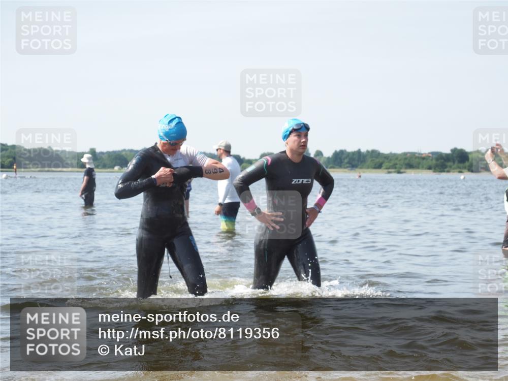 22.06.2025 - Viking Triathlon KatJ http://msf.ph/oto/8119356 22.06.2025 10:46:52 Schwimmen 36, 206, 378, 498, 515 meine-sportfotos.de