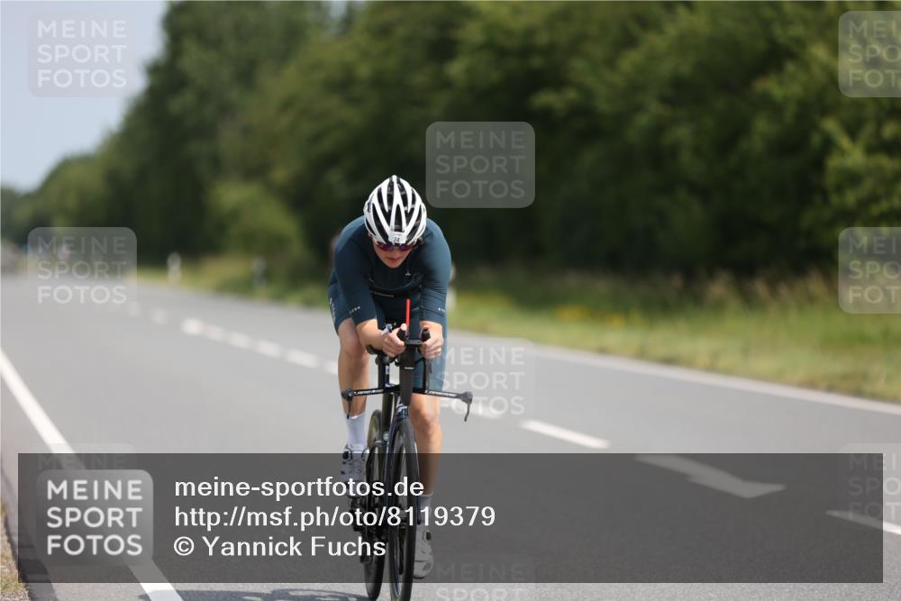 22.06.2025 - Viking Triathlon Yannick Fuchs http://msf.ph/oto/8119379 22.06.2025 11:44:38 Radfahren 24, 85, 114, 164, 204, 228, 313, 473, 540, 552, 603 meine-sportfotos.de