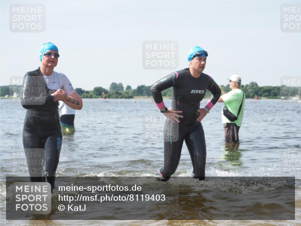 22.06.2025 - Viking Triathlon KatJ http://msf.ph/oto/8119403 22.06.2025 10:46:54 Schwimmen 36, 206, 378, 498, 515 meine-sportfotos.de