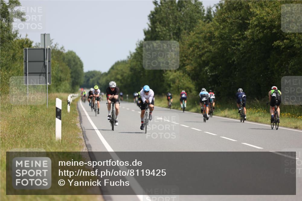 22.06.2025 - Viking Triathlon Yannick Fuchs http://msf.ph/oto/8119425 22.06.2025 11:44:56 Radfahren 29, 117, 169, 185, 273, 325, 451, 556, 618, 642 meine-sportfotos.de