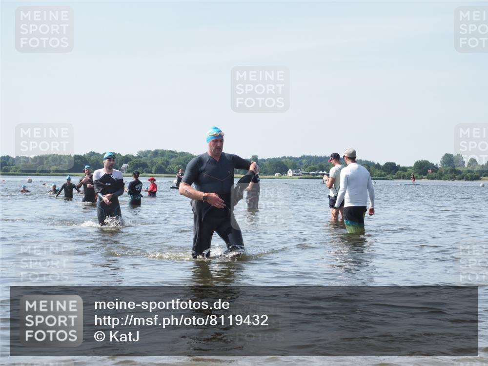 22.06.2025 - Viking Triathlon KatJ http://msf.ph/oto/8119432 22.06.2025 10:47:00 Schwimmen 36, 378 meine-sportfotos.de