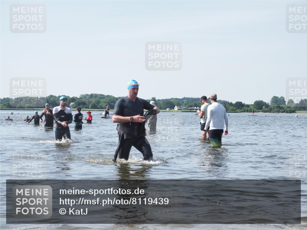22.06.2025 - Viking Triathlon KatJ http://msf.ph/oto/8119439 22.06.2025 10:47:00 Schwimmen 36, 378 meine-sportfotos.de