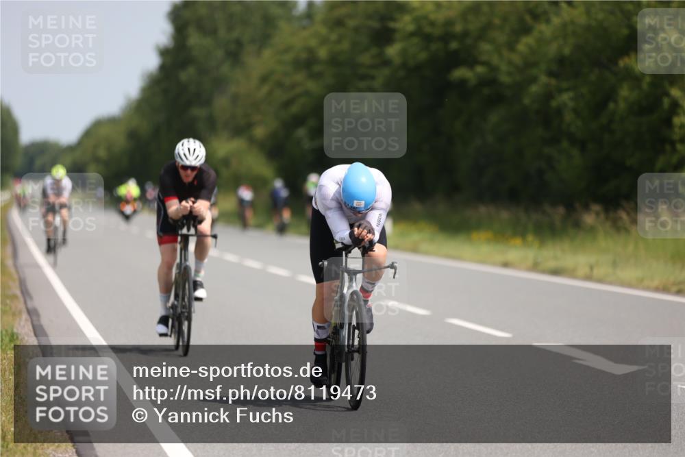 22.06.2025 - Viking Triathlon Yannick Fuchs http://msf.ph/oto/8119473 22.06.2025 11:44:59 Radfahren 29, 117, 169, 185, 273, 325, 446, 449, 451, 556, 618, 642 meine-sportfotos.de