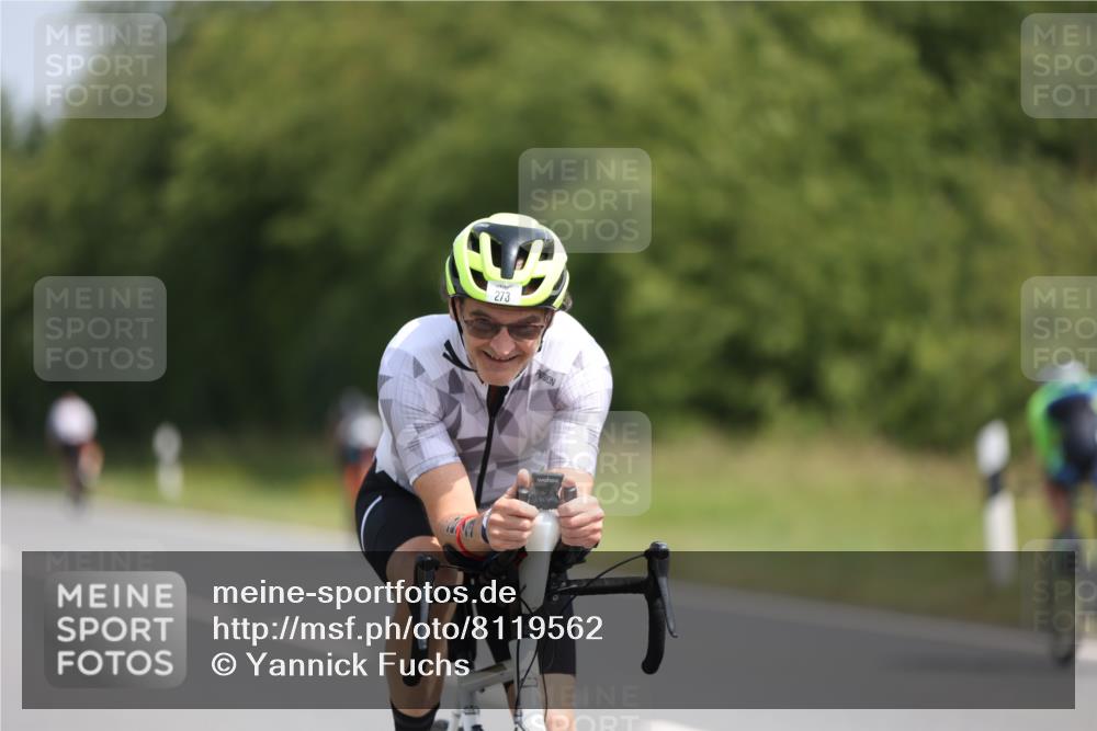 22.06.2025 - Viking Triathlon Yannick Fuchs http://msf.ph/oto/8119562 22.06.2025 11:45:05 Radfahren 29, 117, 169, 185, 273, 446, 449, 451, 548, 618 meine-sportfotos.de