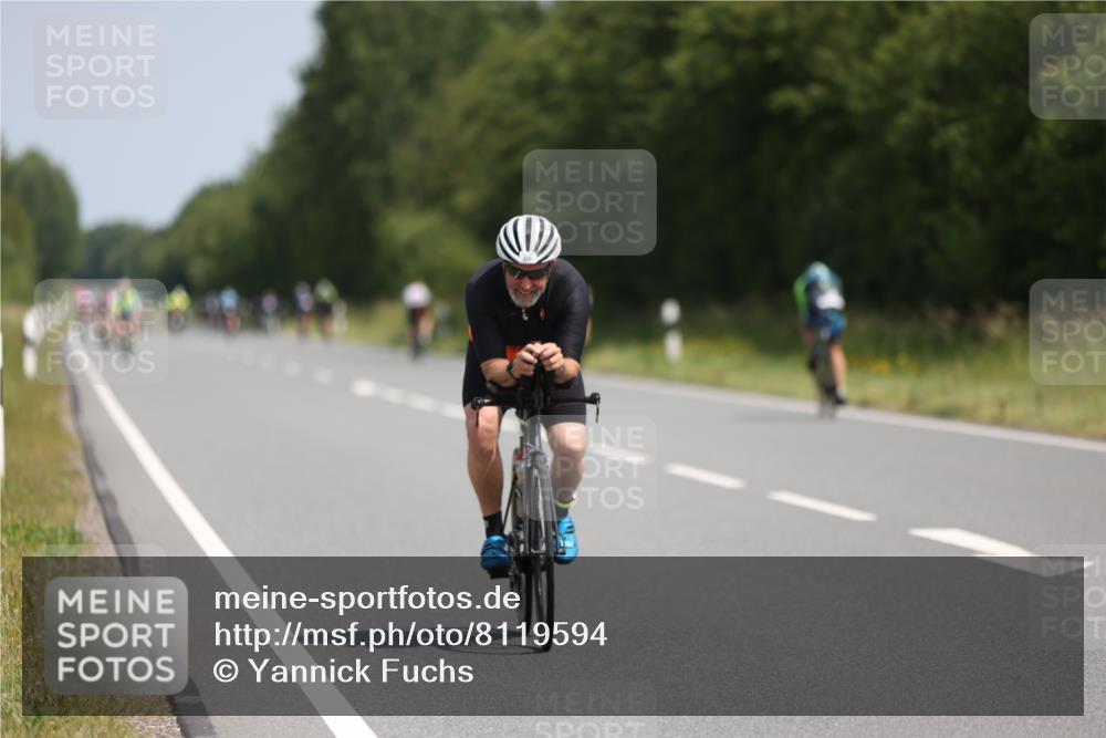 22.06.2025 - Viking Triathlon Yannick Fuchs http://msf.ph/oto/8119594 22.06.2025 11:45:07 Radfahren 117, 185, 273, 446, 449, 451, 548, 618 meine-sportfotos.de