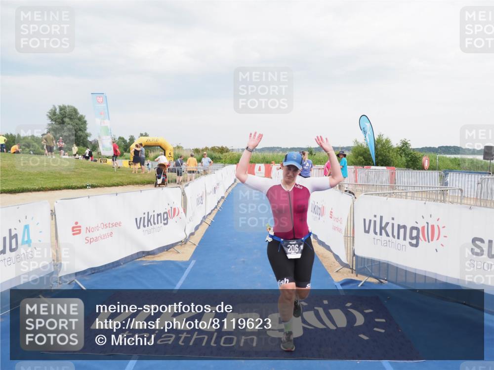 22.06.2025 - Viking Triathlon MichiJ http://msf.ph/oto/8119623 22.06.2025 17:00:51 Ziel 206 meine-sportfotos.de