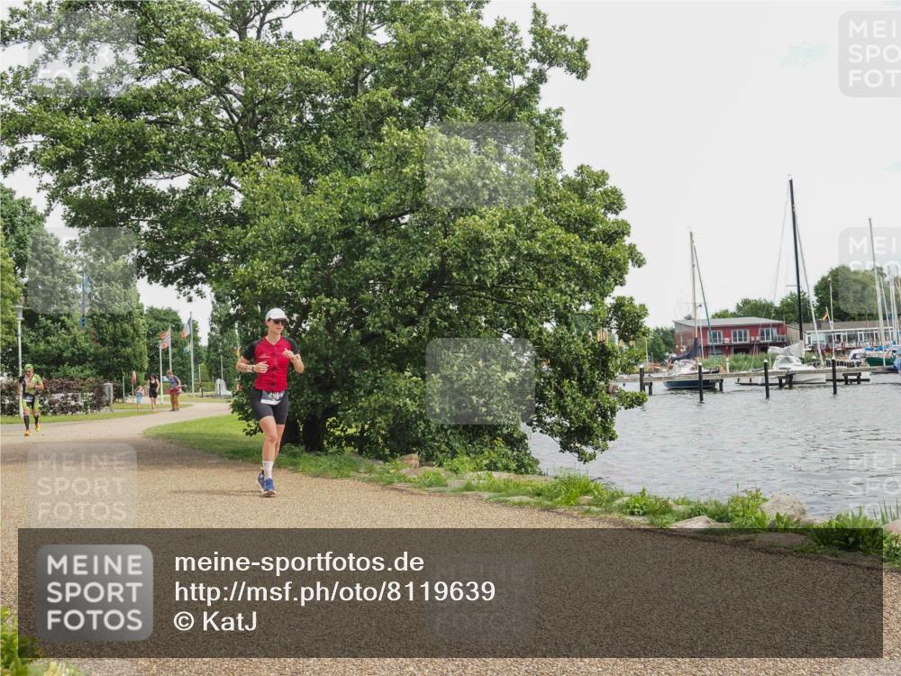22.06.2025 - Viking Triathlon KatJ http://msf.ph/oto/8119639 22.06.2025 15:13:36 Laufen 481, 499 meine-sportfotos.de