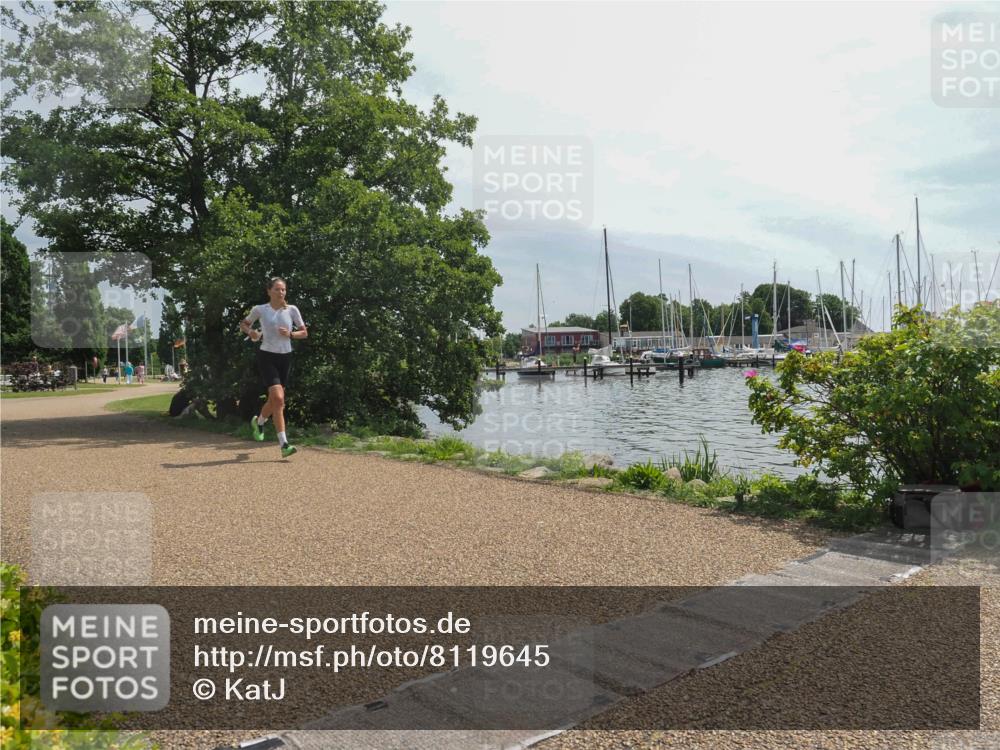22.06.2025 - Viking Triathlon KatJ http://msf.ph/oto/8119645 22.06.2025 12:58:21 Laufen 13 meine-sportfotos.de