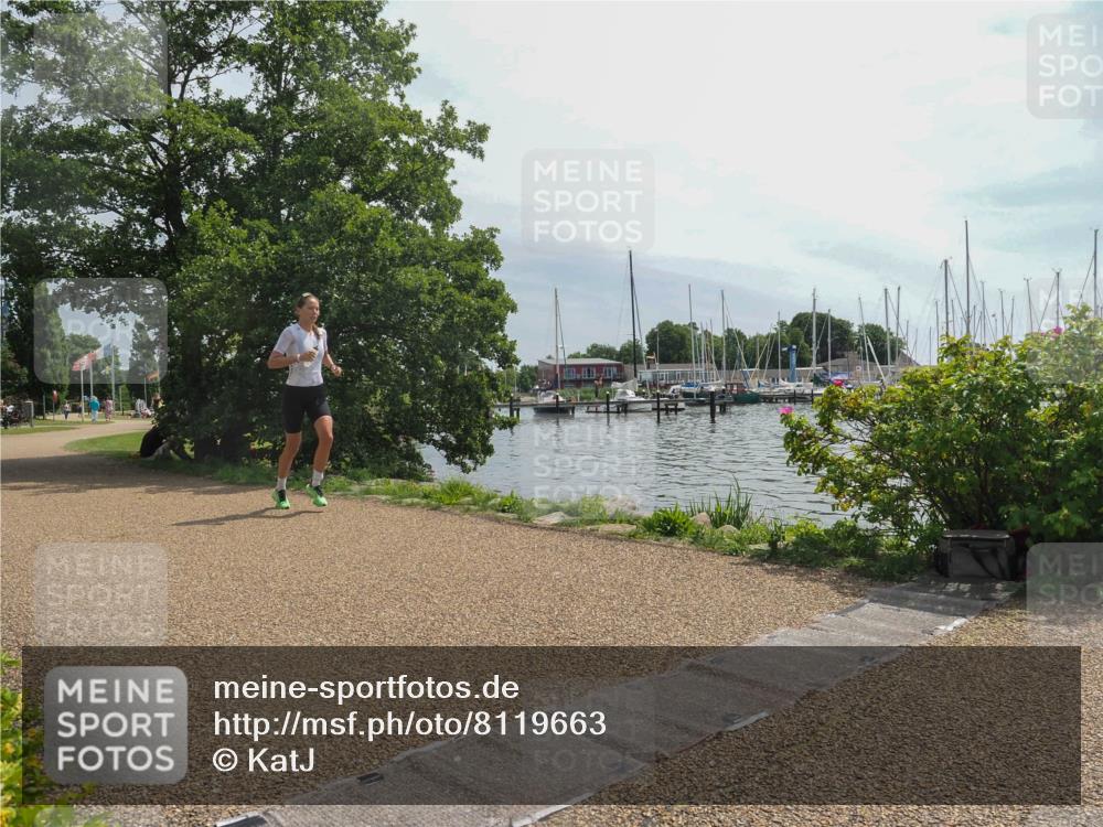 22.06.2025 - Viking Triathlon KatJ http://msf.ph/oto/8119663 22.06.2025 12:58:21 Laufen 13 meine-sportfotos.de
