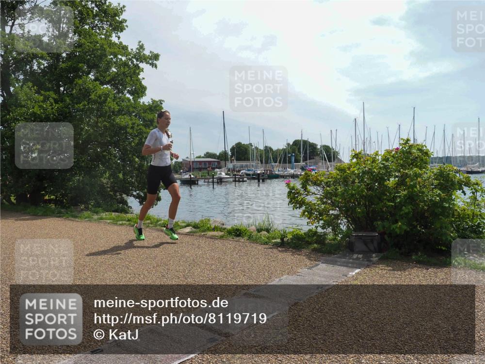 22.06.2025 - Viking Triathlon KatJ http://msf.ph/oto/8119719 22.06.2025 12:58:22 Laufen 13 meine-sportfotos.de