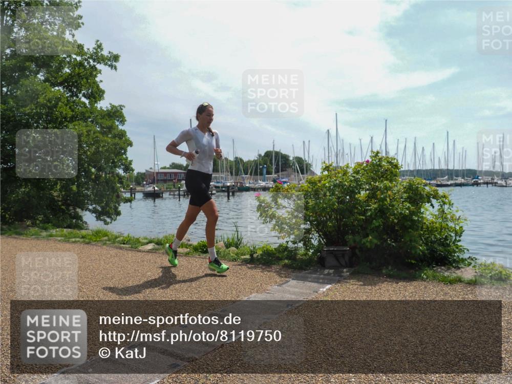 22.06.2025 - Viking Triathlon KatJ http://msf.ph/oto/8119750 22.06.2025 12:58:22 Laufen 13 meine-sportfotos.de