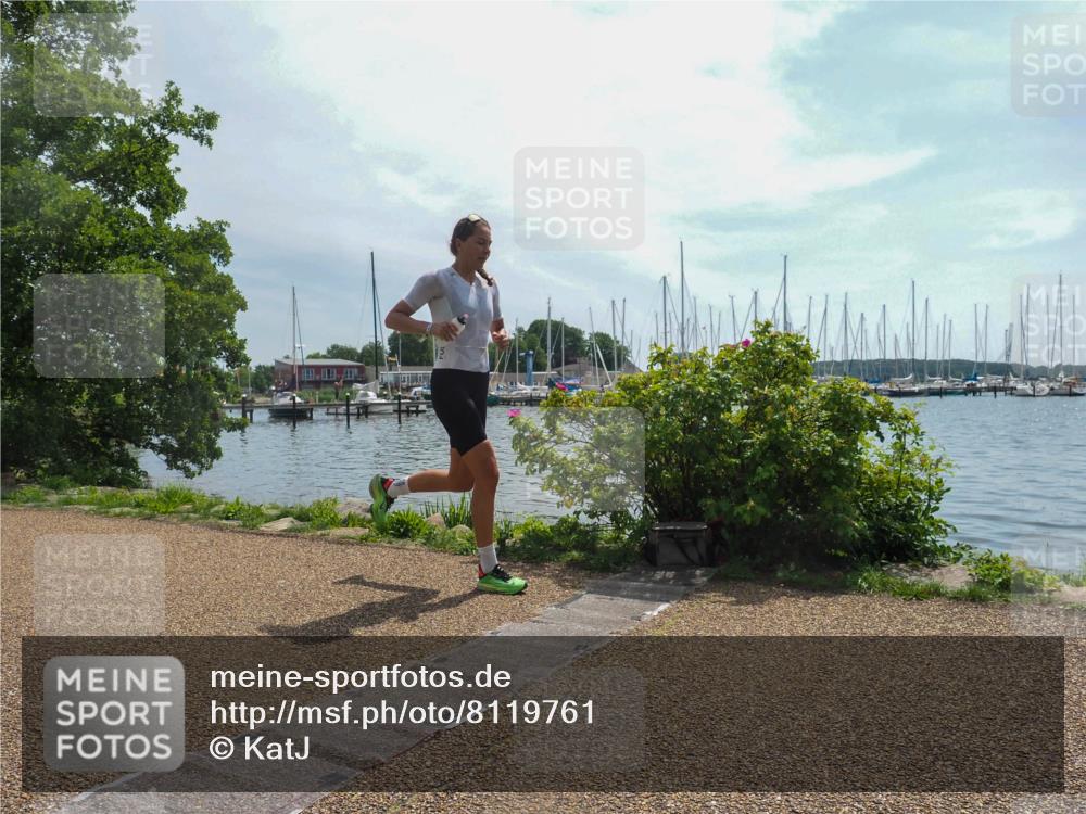 22.06.2025 - Viking Triathlon KatJ http://msf.ph/oto/8119761 22.06.2025 12:58:22 Laufen 13 meine-sportfotos.de
