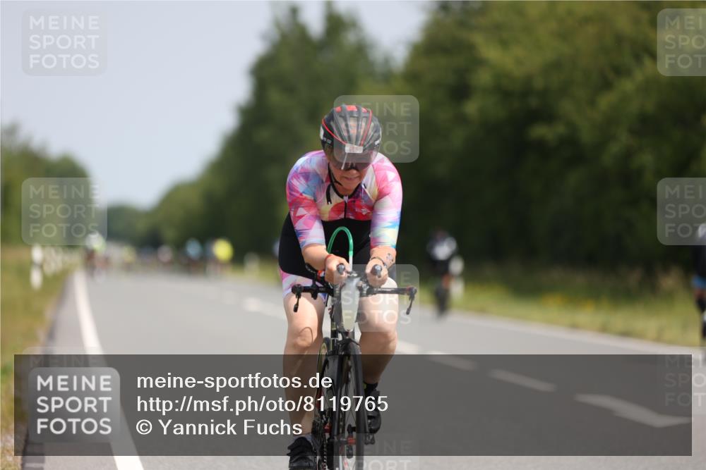 22.06.2025 - Viking Triathlon Yannick Fuchs http://msf.ph/oto/8119765 22.06.2025 11:45:23 Radfahren 107, 178, 247, 306, 468, 526, 605, 658 meine-sportfotos.de