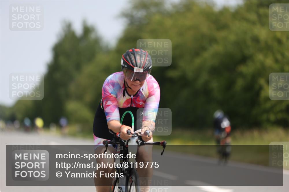22.06.2025 - Viking Triathlon Yannick Fuchs http://msf.ph/oto/8119775 22.06.2025 11:45:24 Radfahren 107, 178, 247, 306, 468, 526, 605, 658 meine-sportfotos.de