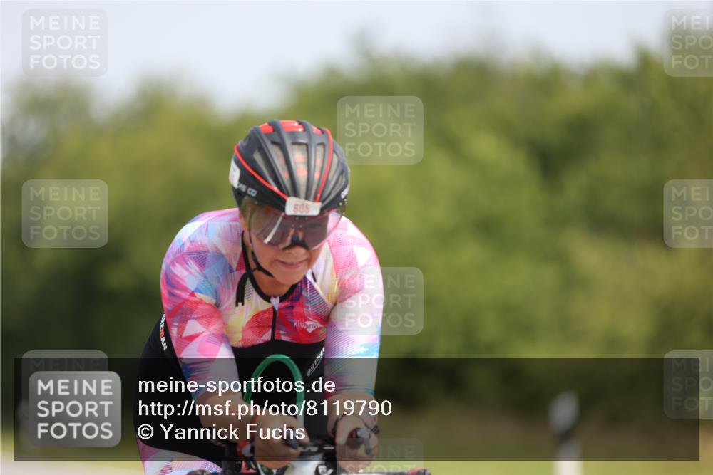 22.06.2025 - Viking Triathlon Yannick Fuchs http://msf.ph/oto/8119790 22.06.2025 11:45:24 Radfahren 107, 178, 247, 306, 468, 526, 605, 658 meine-sportfotos.de