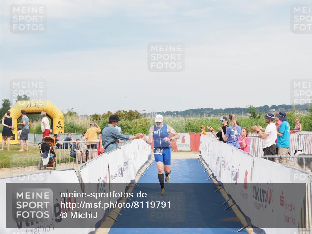 22.06.2025 - Viking Triathlon MichiJ http://msf.ph/oto/8119791 22.06.2025 17:01:51 Ziel 490 meine-sportfotos.de