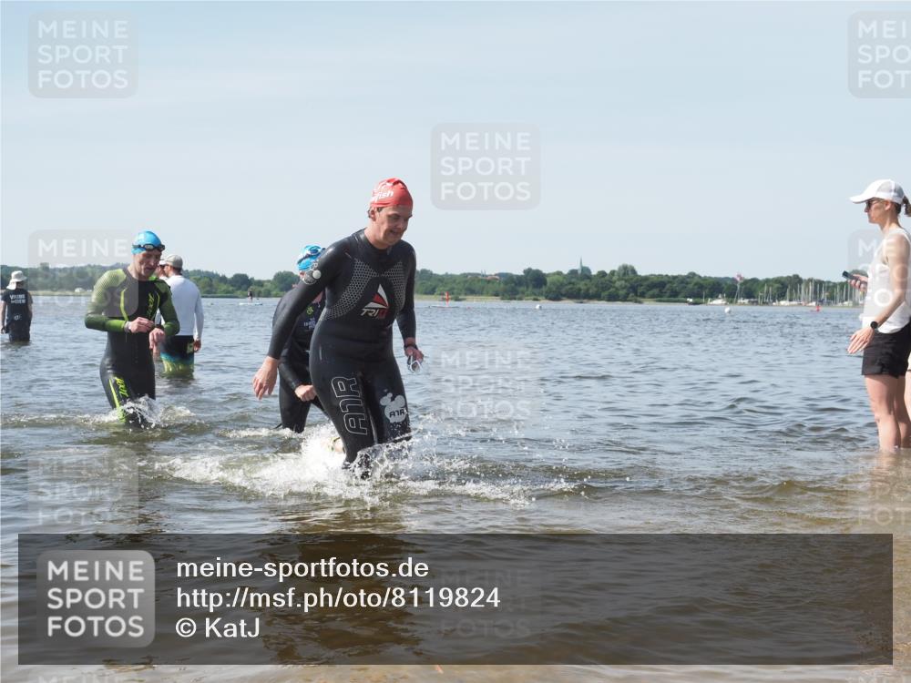 22.06.2025 - Viking Triathlon KatJ http://msf.ph/oto/8119824 22.06.2025 10:47:45 Schwimmen 71, 84, 183, 190, 223, 261, 285, 452, 606 meine-sportfotos.de