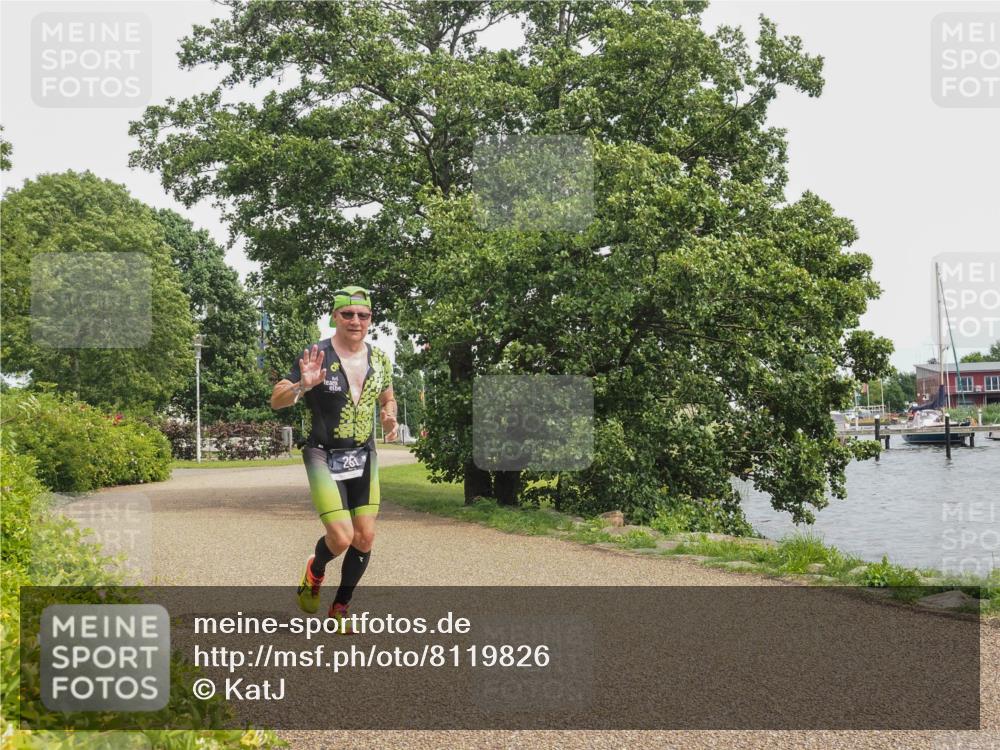 22.06.2025 - Viking Triathlon KatJ http://msf.ph/oto/8119826 22.06.2025 15:13:43 Laufen 261 meine-sportfotos.de