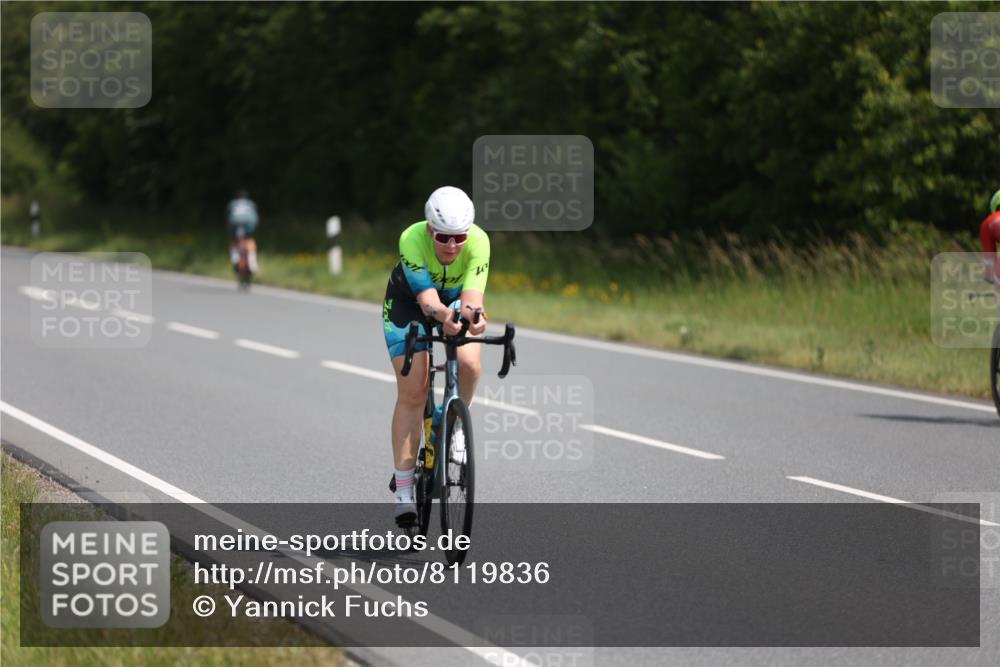 22.06.2025 - Viking Triathlon Yannick Fuchs http://msf.ph/oto/8119836 22.06.2025 11:45:38 Radfahren 10, 122, 166, 321, 500, 544, 617 meine-sportfotos.de