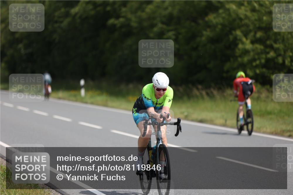 22.06.2025 - Viking Triathlon Yannick Fuchs http://msf.ph/oto/8119846 22.06.2025 11:45:38 Radfahren 10, 122, 166, 321, 500, 544, 617 meine-sportfotos.de