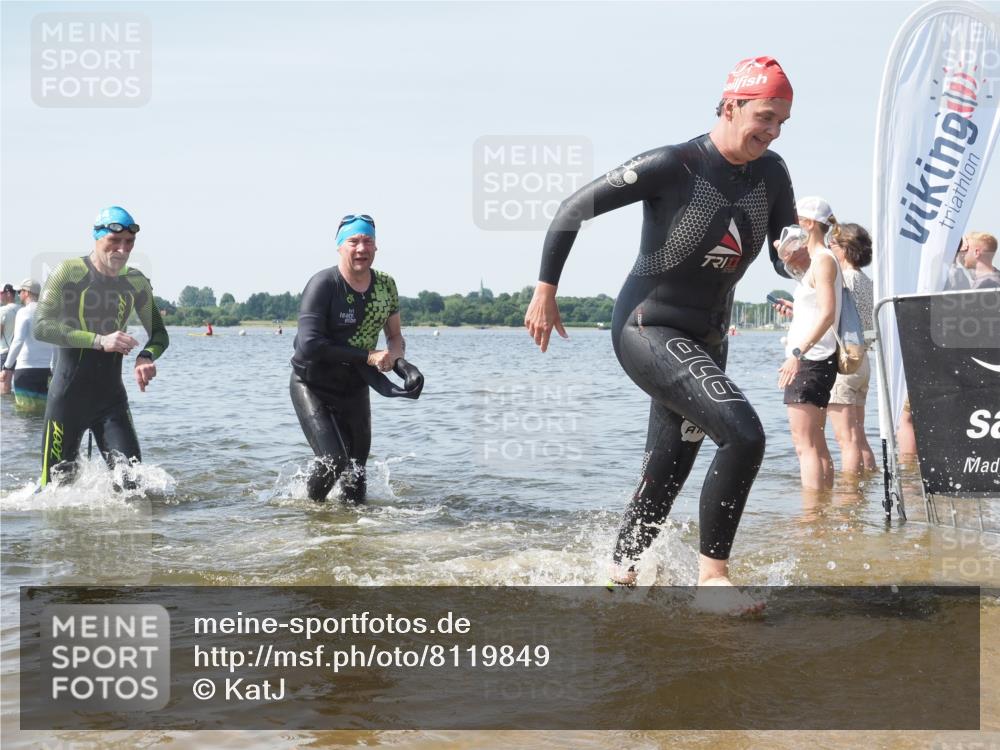22.06.2025 - Viking Triathlon KatJ http://msf.ph/oto/8119849 22.06.2025 10:47:46 Schwimmen 71, 84, 183, 190, 223, 261, 285, 452, 606 meine-sportfotos.de