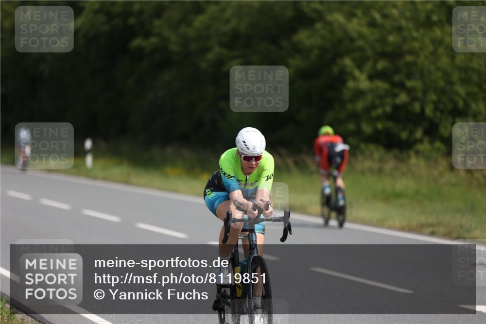 22.06.2025 - Viking Triathlon Yannick Fuchs http://msf.ph/oto/8119851 22.06.2025 11:45:38 Radfahren 10, 122, 166, 321, 500, 544, 617 meine-sportfotos.de