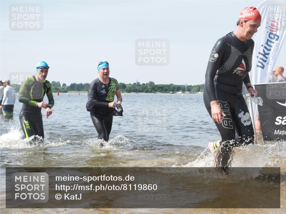 22.06.2025 - Viking Triathlon KatJ http://msf.ph/oto/8119860 22.06.2025 10:47:47 Schwimmen 71, 84, 183, 190, 223, 261, 285, 452, 606 meine-sportfotos.de