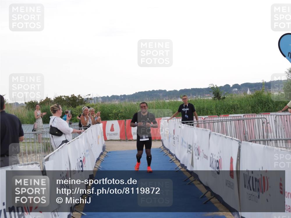 22.06.2025 - Viking Triathlon MichiJ http://msf.ph/oto/8119872 22.06.2025 16:30:19 Ziel 83 meine-sportfotos.de