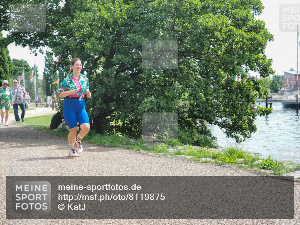 22.06.2025 - Viking Triathlon KatJ http://msf.ph/oto/8119875 22.06.2025 12:58:51 Laufen 660 meine-sportfotos.de