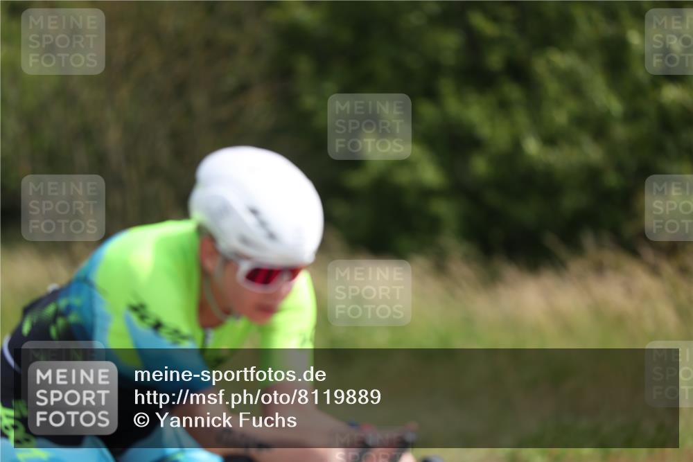 22.06.2025 - Viking Triathlon Yannick Fuchs http://msf.ph/oto/8119889 22.06.2025 11:45:40 Radfahren 10, 122, 166, 295, 321, 500, 544, 617 meine-sportfotos.de