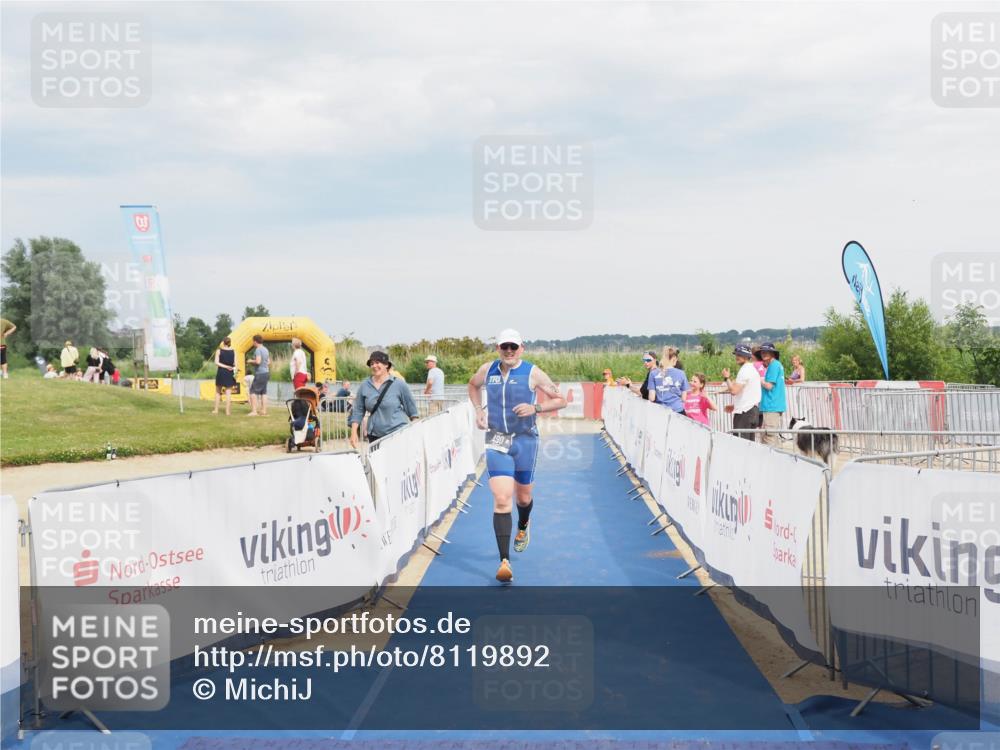 22.06.2025 - Viking Triathlon MichiJ http://msf.ph/oto/8119892 22.06.2025 17:01:52 Ziel 490 meine-sportfotos.de