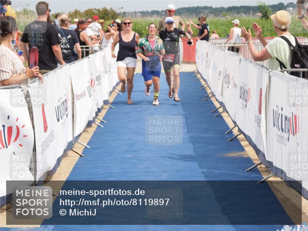 22.06.2025 - Viking Triathlon MichiJ http://msf.ph/oto/8119897 22.06.2025 15:10:34 Ziel 518, 660 meine-sportfotos.de
