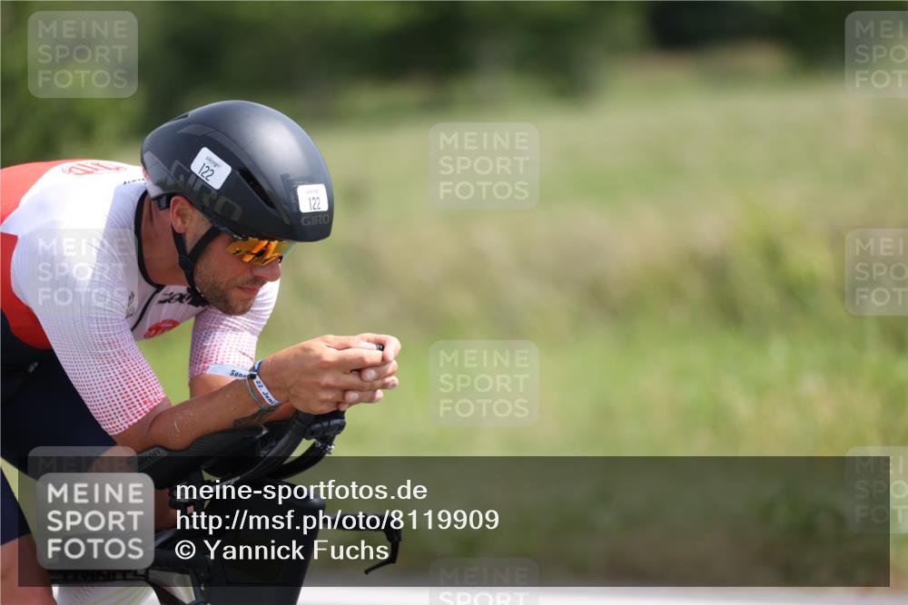 22.06.2025 - Viking Triathlon Yannick Fuchs http://msf.ph/oto/8119909 22.06.2025 11:45:44 Radfahren 10, 122, 166, 295, 321, 453, 544, 617 meine-sportfotos.de