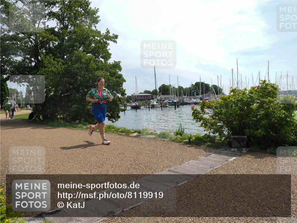 22.06.2025 - Viking Triathlon KatJ http://msf.ph/oto/8119919 22.06.2025 12:58:52 Laufen 660 meine-sportfotos.de