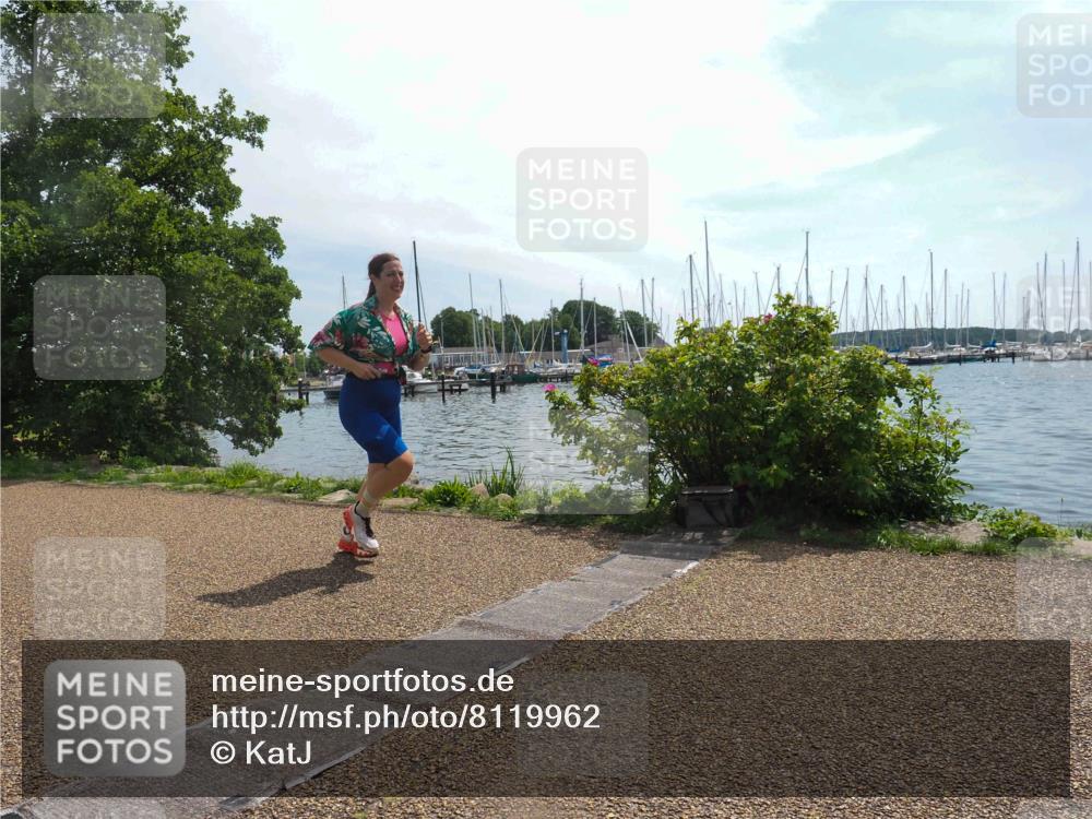 22.06.2025 - Viking Triathlon KatJ http://msf.ph/oto/8119962 22.06.2025 12:58:53 Laufen 660 meine-sportfotos.de