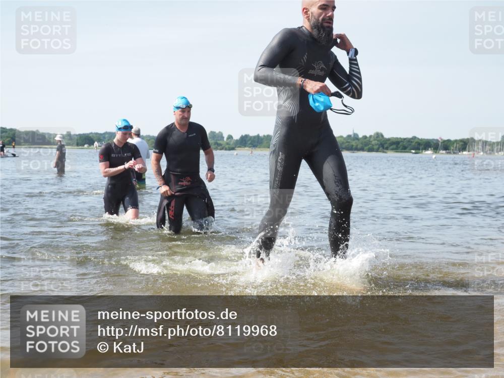 22.06.2025 - Viking Triathlon KatJ http://msf.ph/oto/8119968 22.06.2025 10:47:53 Schwimmen 84, 190, 223, 285, 452 meine-sportfotos.de