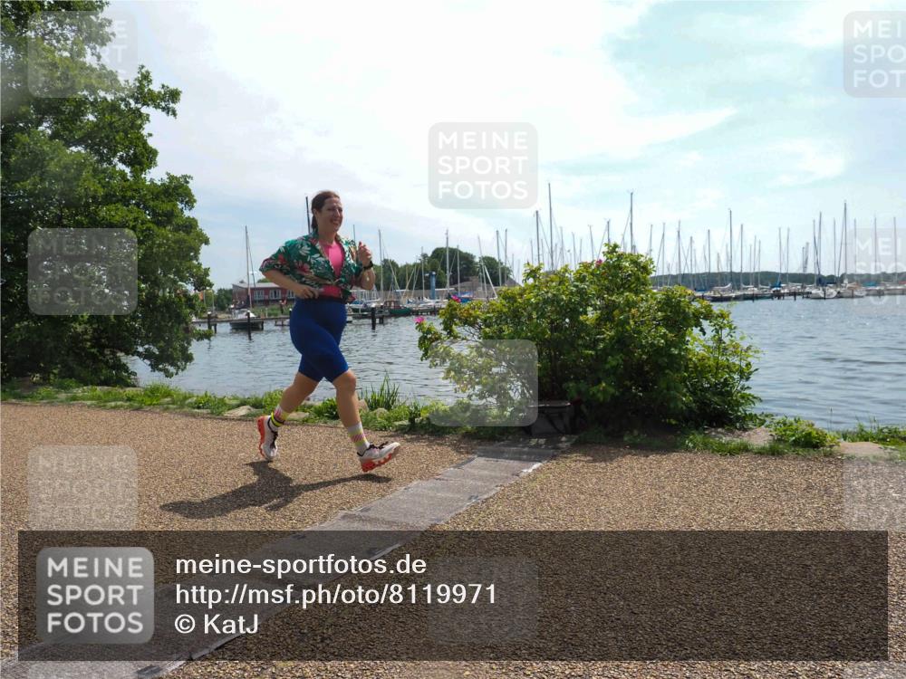 22.06.2025 - Viking Triathlon KatJ http://msf.ph/oto/8119971 22.06.2025 12:58:53 Laufen 660 meine-sportfotos.de