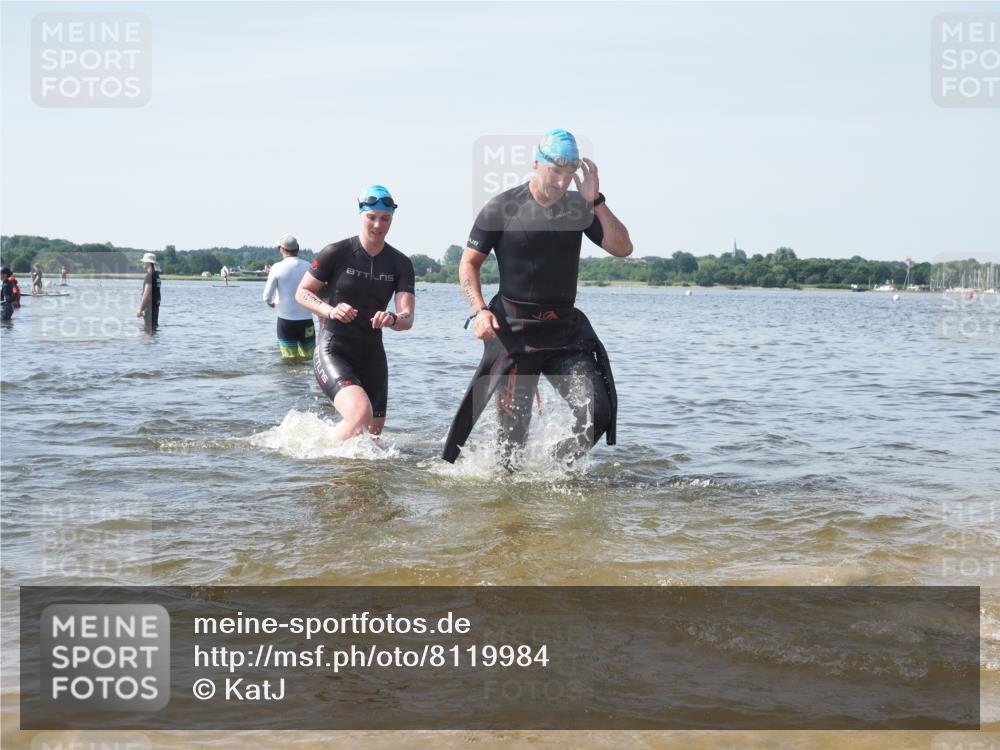 22.06.2025 - Viking Triathlon KatJ http://msf.ph/oto/8119984 22.06.2025 10:47:54 Schwimmen 84, 190, 223, 285, 452 meine-sportfotos.de