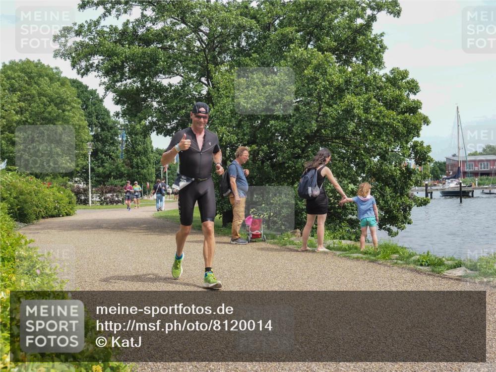 22.06.2025 - Viking Triathlon KatJ http://msf.ph/oto/8120014 22.06.2025 15:14:36 Laufen 219 meine-sportfotos.de