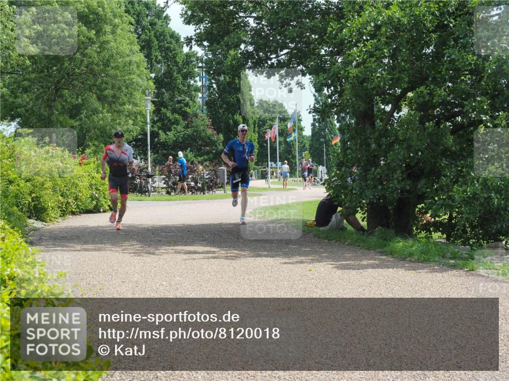 22.06.2025 - Viking Triathlon KatJ http://msf.ph/oto/8120018 22.06.2025 12:59:24 Laufen 52, 352 meine-sportfotos.de
