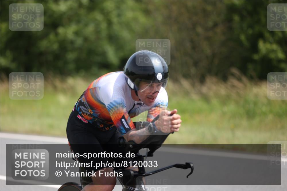 22.06.2025 - Viking Triathlon Yannick Fuchs http://msf.ph/oto/8120033 22.06.2025 11:45:59 Radfahren 90, 140, 167, 198, 298, 384, 401, 534 meine-sportfotos.de