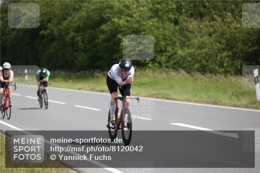 22.06.2025 - Viking Triathlon Yannick Fuchs http://msf.ph/oto/8120042 22.06.2025 11:46:01 Radfahren 90, 140, 167, 198, 298, 384, 401, 534 meine-sportfotos.de