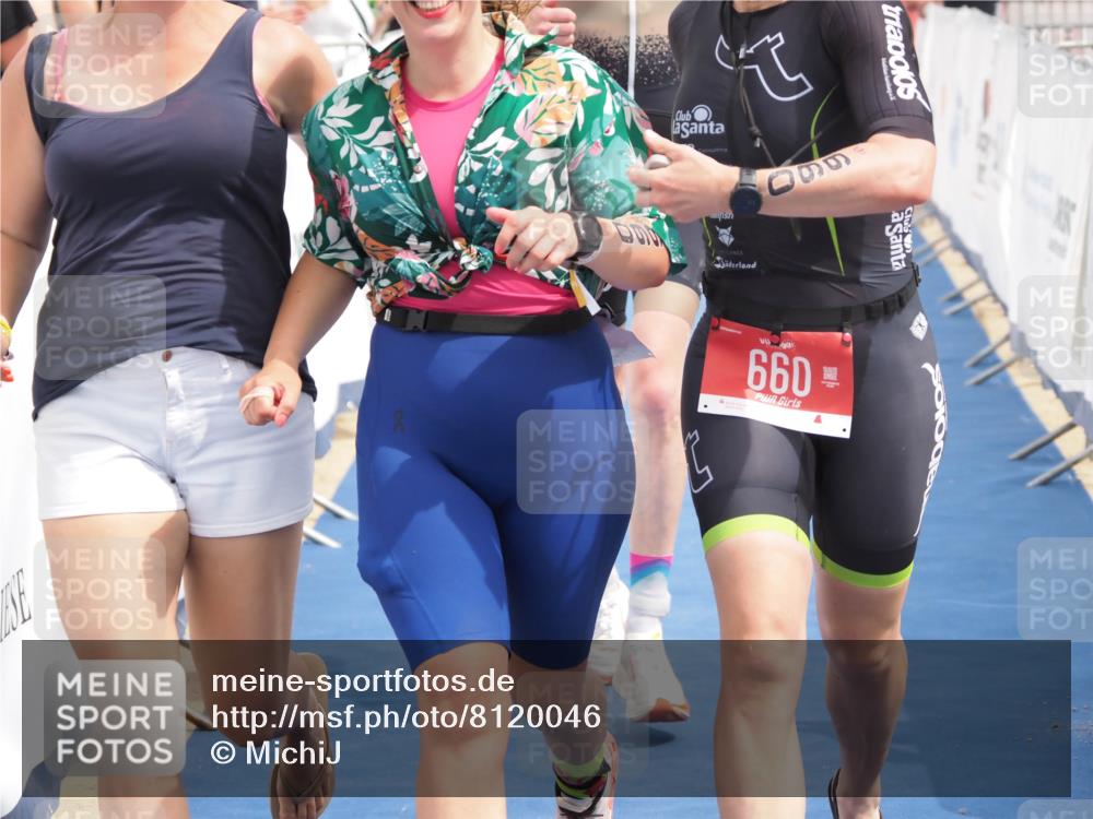 22.06.2025 - Viking Triathlon MichiJ http://msf.ph/oto/8120046 22.06.2025 15:10:36 Ziel 518, 660 meine-sportfotos.de