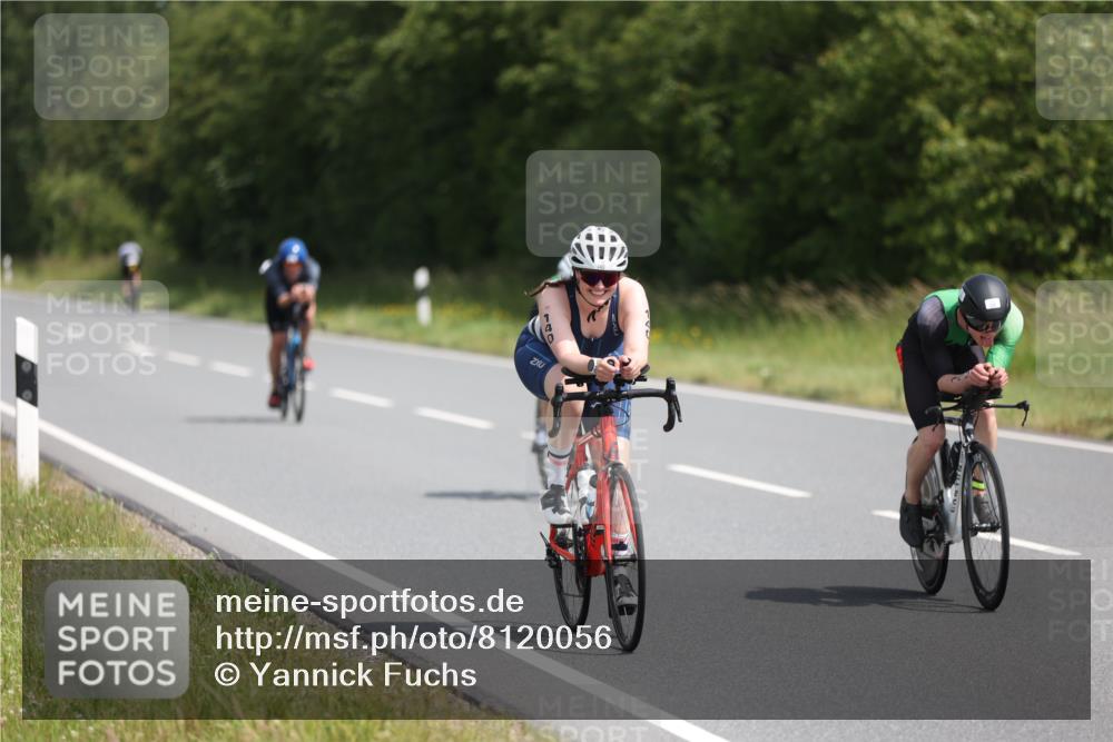 22.06.2025 - Viking Triathlon Yannick Fuchs http://msf.ph/oto/8120056 22.06.2025 11:46:02 Radfahren 90, 140, 167, 198, 298, 384, 401, 534 meine-sportfotos.de