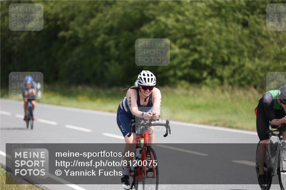 22.06.2025 - Viking Triathlon Yannick Fuchs http://msf.ph/oto/8120075 22.06.2025 11:46:02 Radfahren 90, 140, 167, 198, 298, 384, 401, 534 meine-sportfotos.de