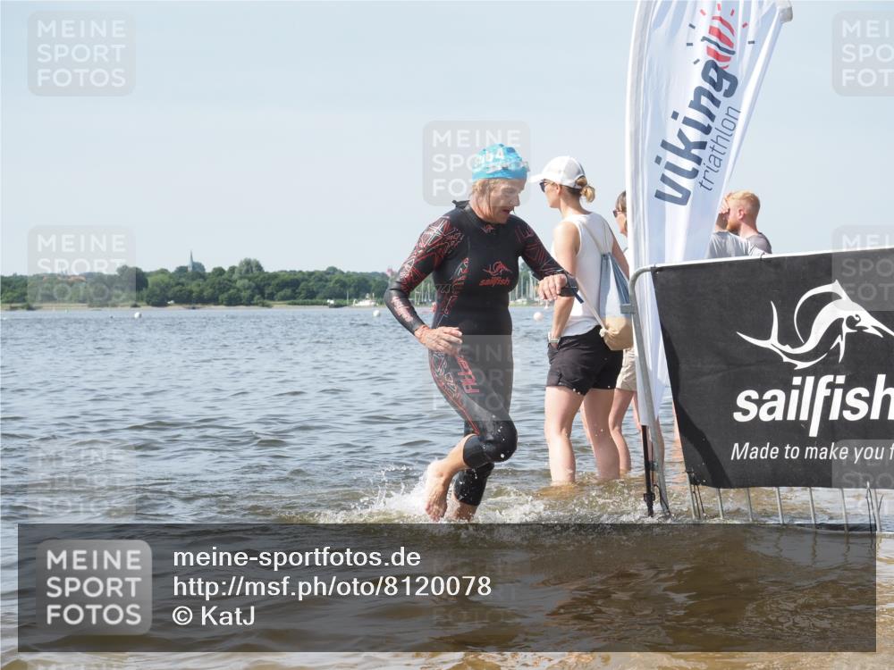 22.06.2025 - Viking Triathlon KatJ http://msf.ph/oto/8120078 22.06.2025 10:48:03 Schwimmen 37, 190, 223, 364 meine-sportfotos.de