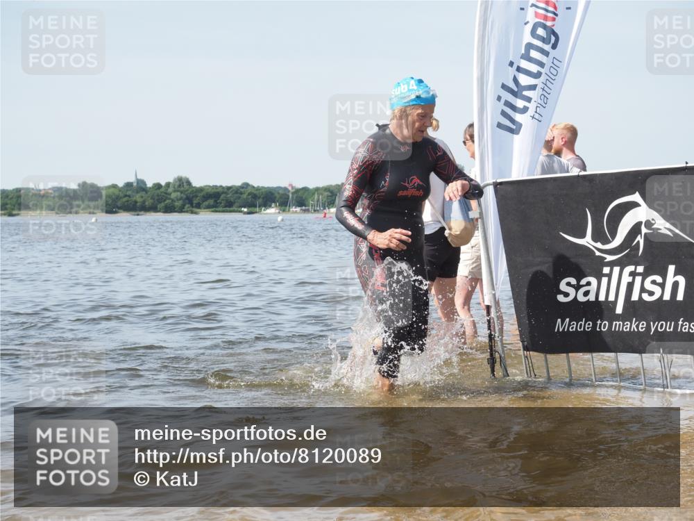 22.06.2025 - Viking Triathlon KatJ http://msf.ph/oto/8120089 22.06.2025 10:48:03 Schwimmen 37, 190, 223, 364 meine-sportfotos.de